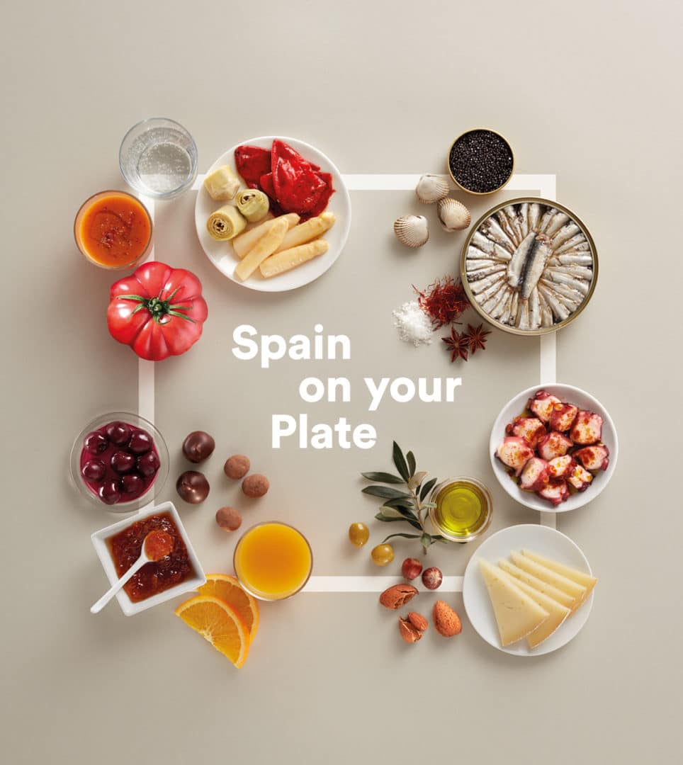 Comunicación de la imagen anual de Foods and Wines from Spain de ICEX, por Nomon Design, agencia de branding, diseño gráfico y packaging de Barcelona.