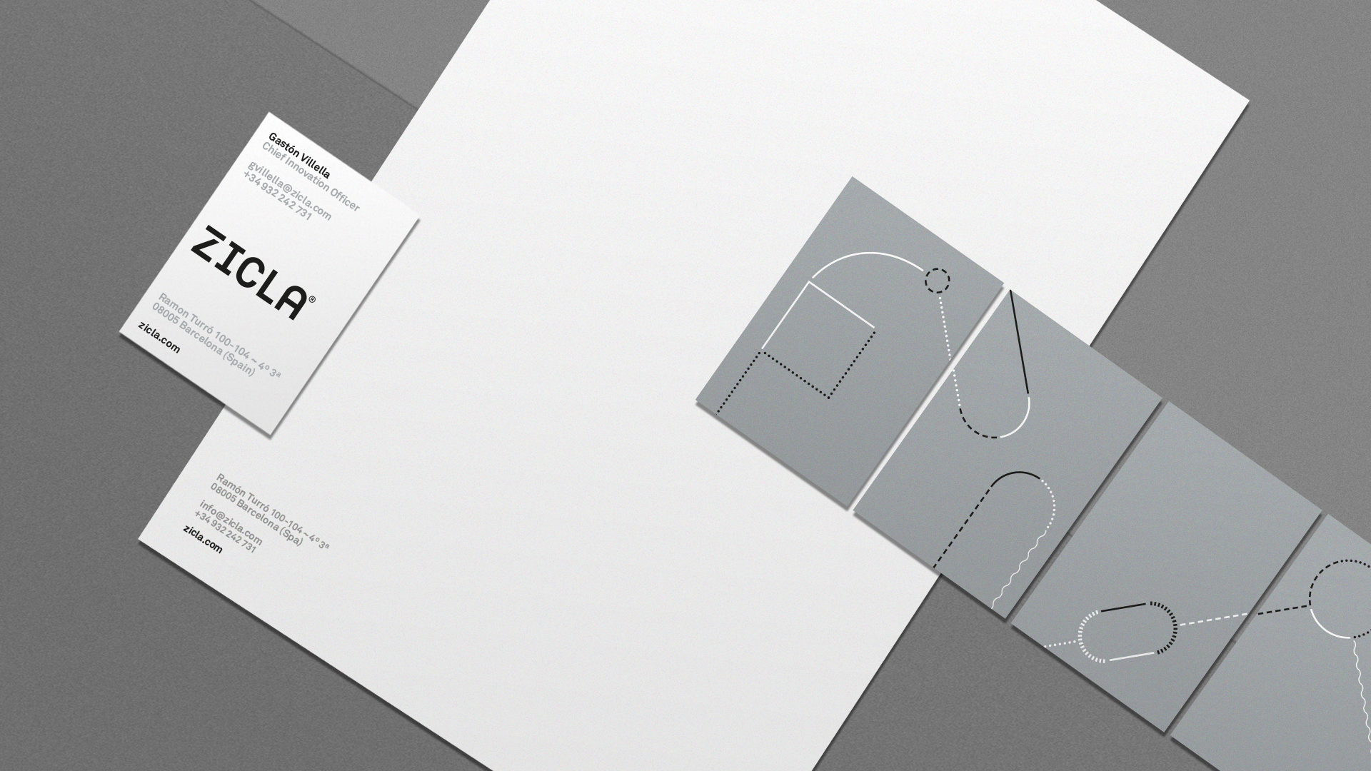 Material corporativo para comunicar la propuesta de valor de Zicla, por Nomon Design, agencia de branding
