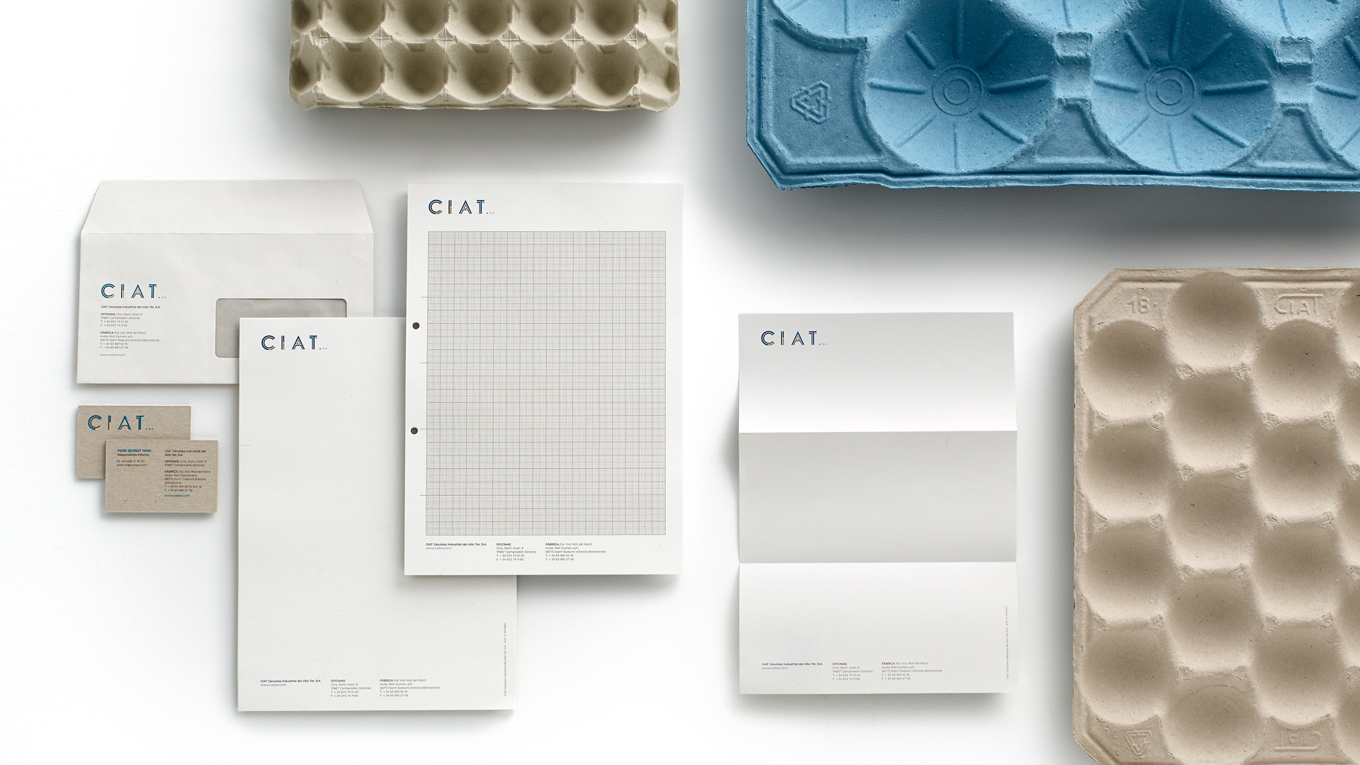 Detalle del branding corporativo para la empresa sostenible CIAT por Nomon Design, agencia de branding
