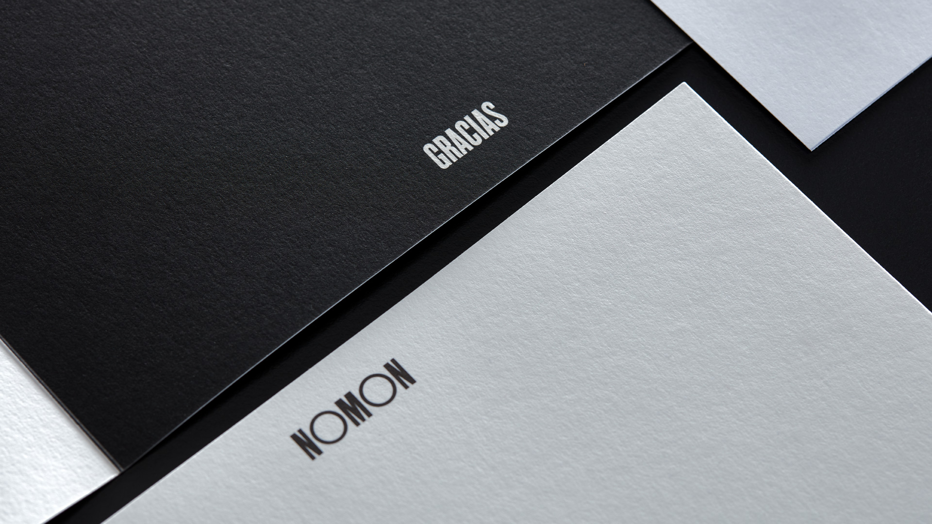 Rediseño branding corporativo Nomon Design, agencia de branding, diseño gráfico y packaging de Barcelona.