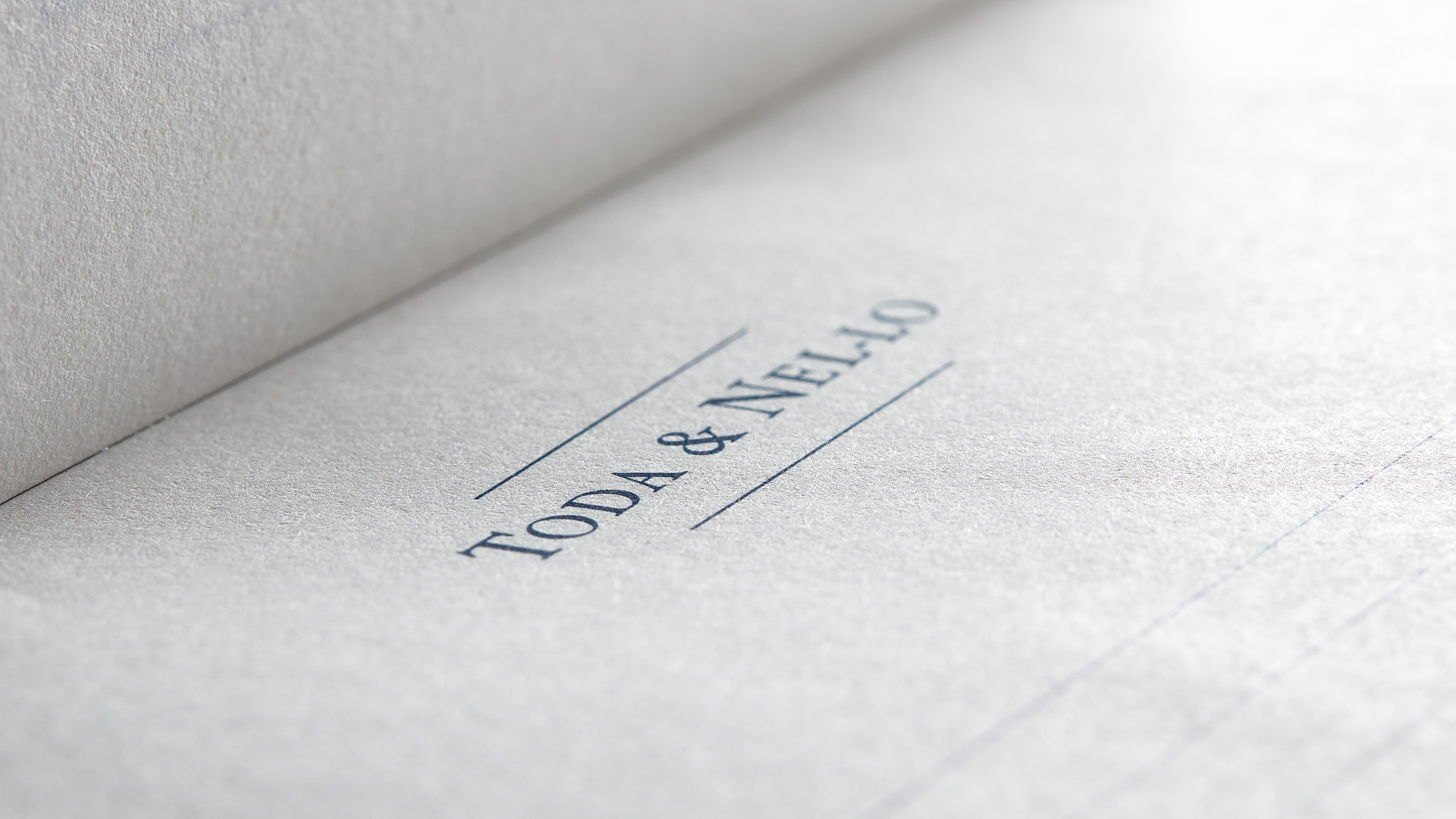 Comunicación del bufete de Toda & Nel-lo por Nomon Design, agencia de branding de Barcelona.