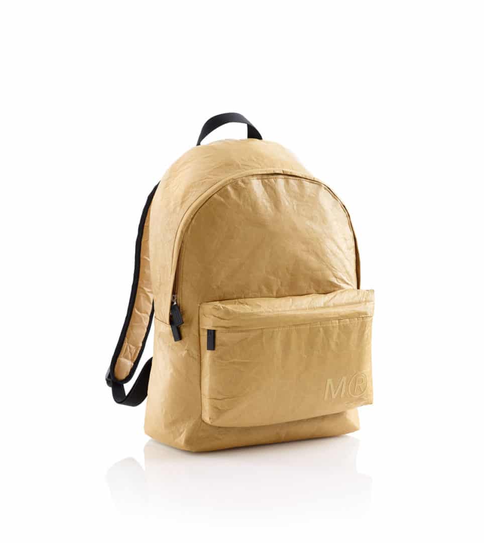 Diseño dela mochila de la colección Doodle de MIquelrius por NOMON DESIGN, agencia de branding