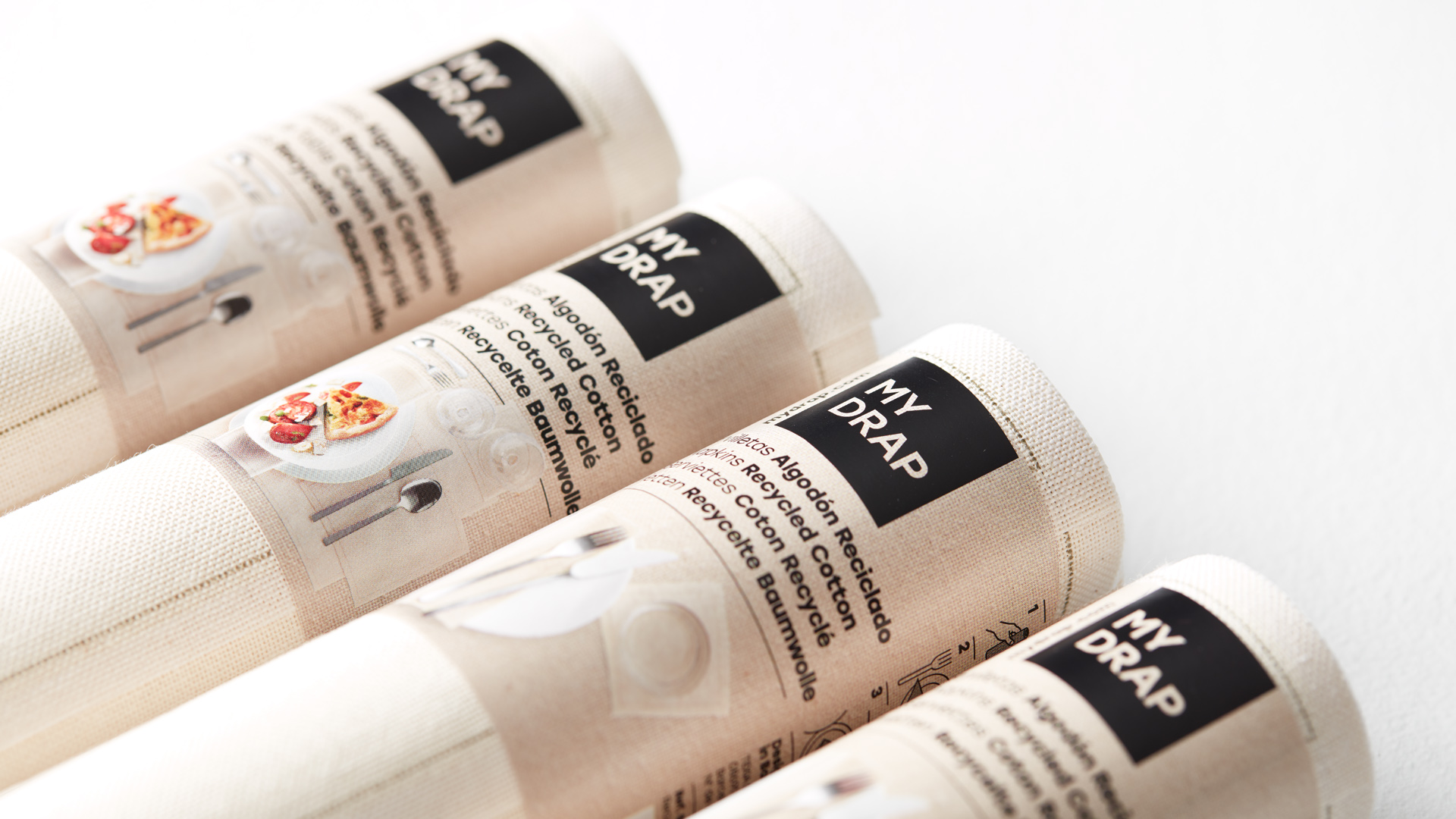 Diseño de packaging manteles y servilletas MY DRAP por Nomon Design, agencia de branding