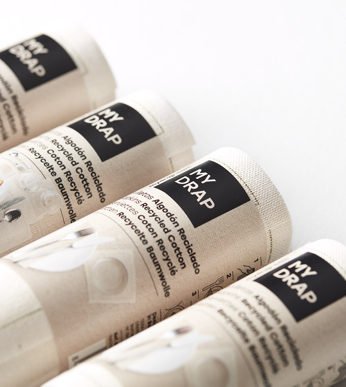 Diseño de packaging manteles y servilletas MY DRAP, por Nomon Design, agencia de branding