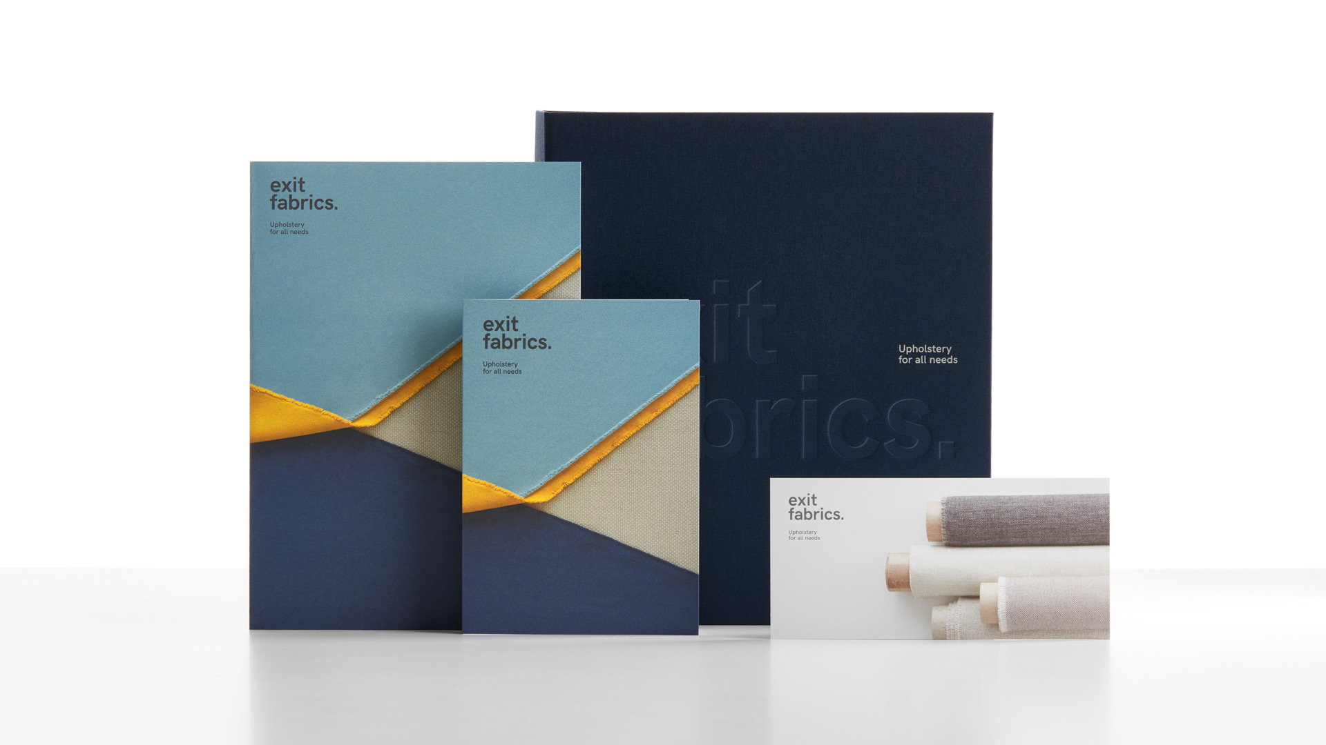 Nueva estrategia de branding en materiales corporativos para Exit Fabrics por Nomon Design, agencia de branding