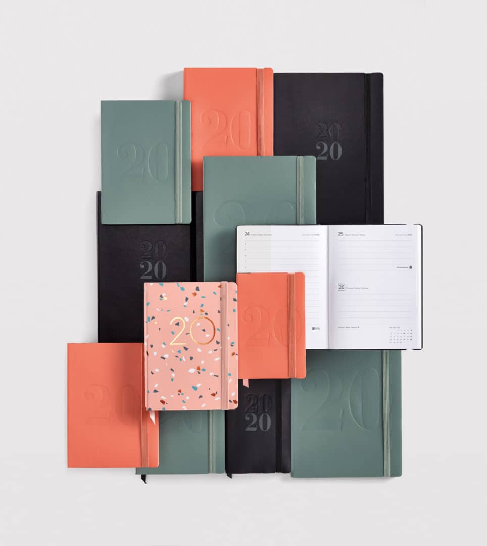 Diseño de la colección de agendas Miquelrius para el curso 2019/20 por NOMON DESIGN agencia de branding