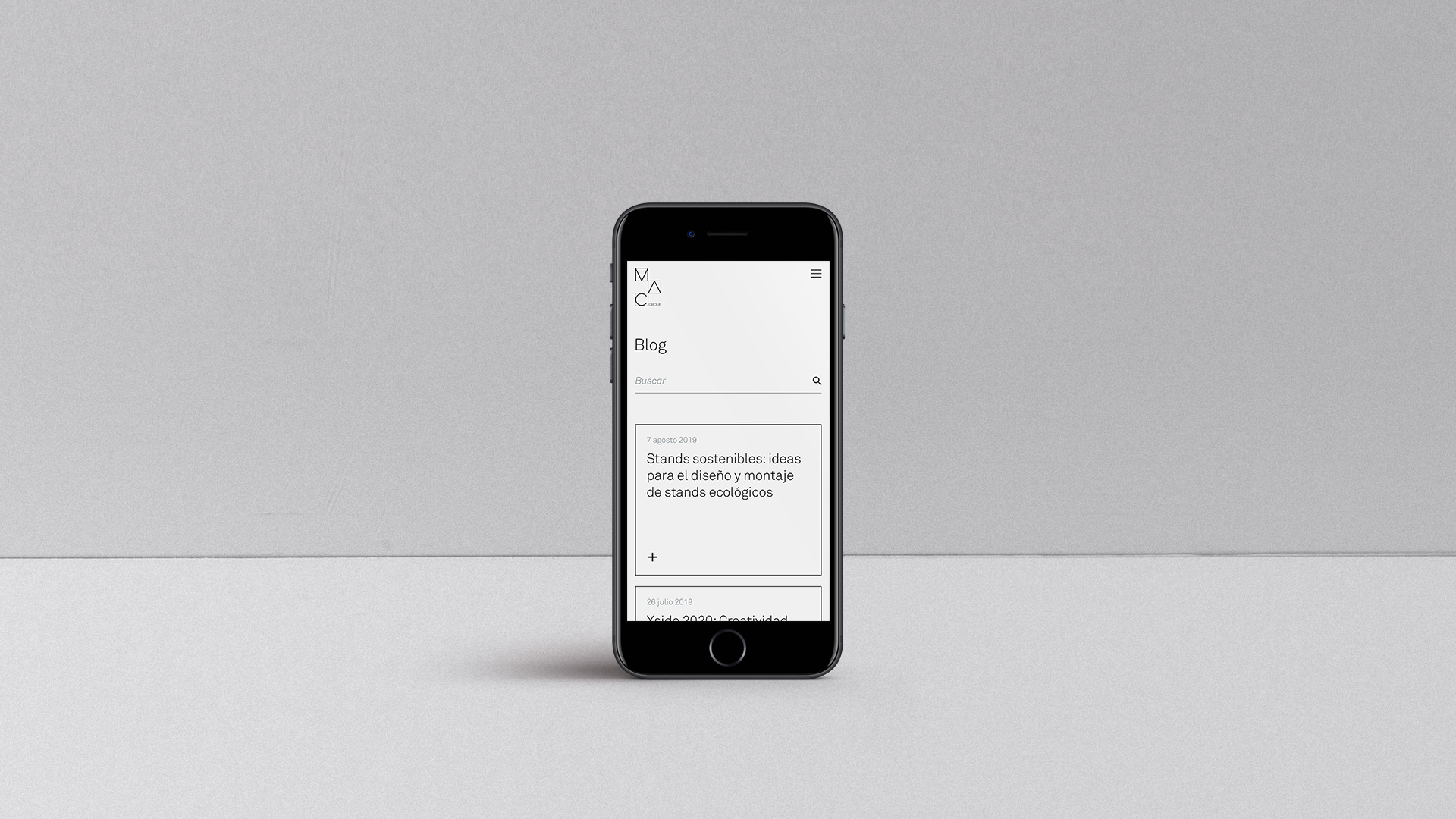 Comunicación digital página web MAC Group Stands Barcelona por Nomon Design, agencia de branding