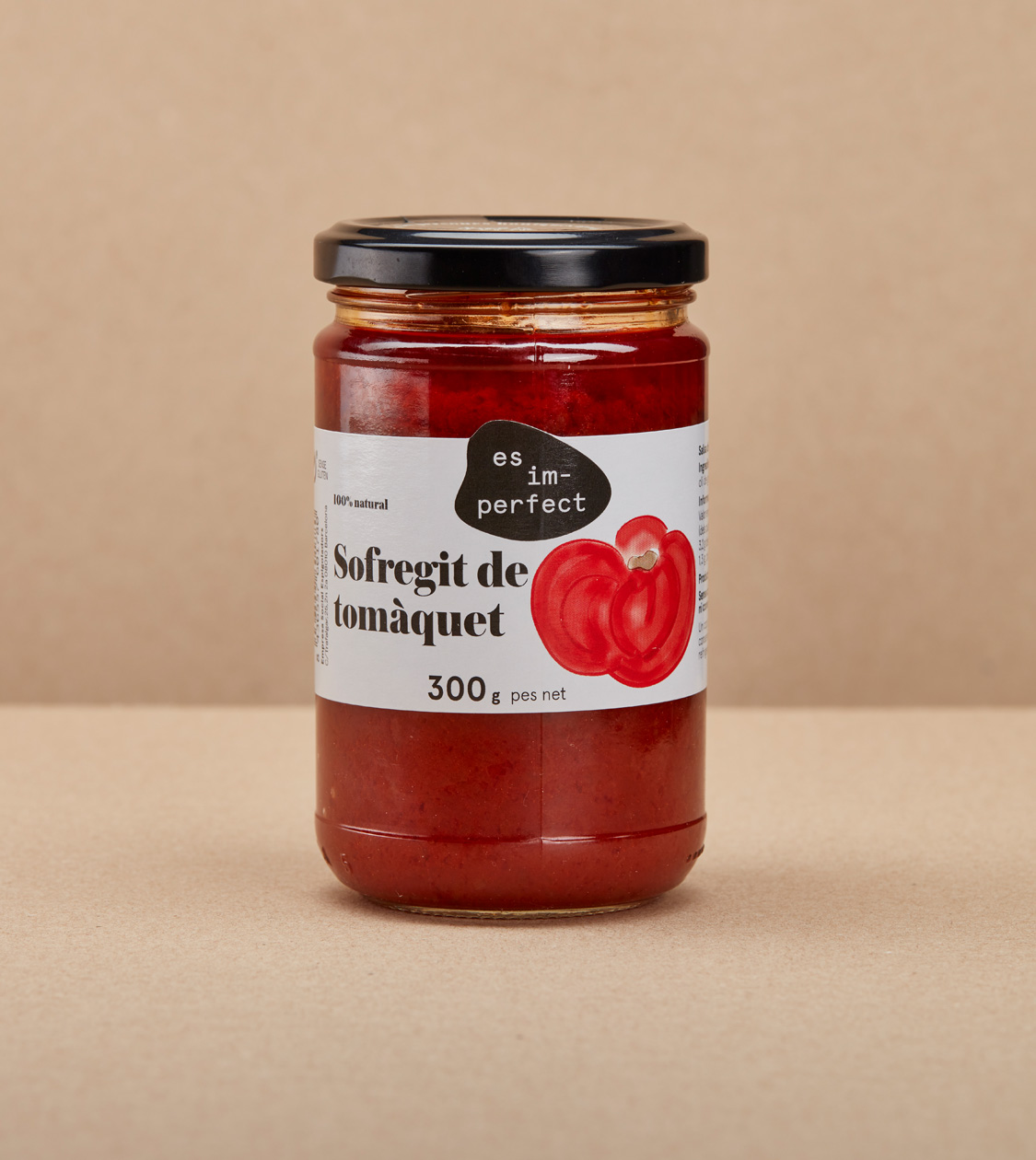 Detalle del packaging de productos es im-perfect® por Nomon Design, agencia de branding