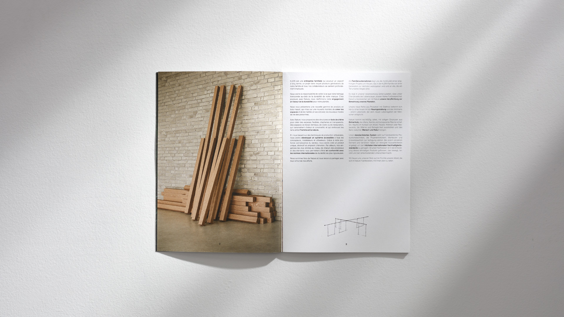 Interior del catálogo de Nature by Klein por Nomon Design, agencia de branding