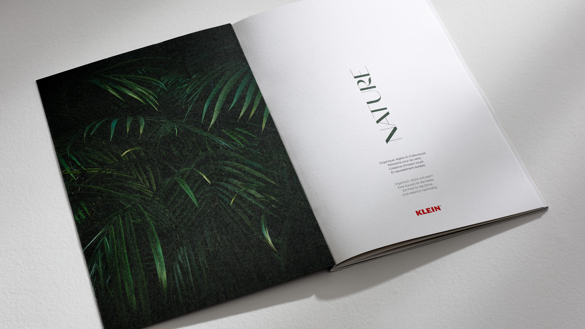 Interior del catálogo de Nature by Klein por Nomon Design, agencia de branding