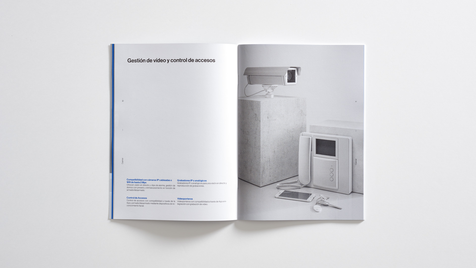 Detalle de la dirección de arte de AX Pro de Casmar por Nomon Design, agencia de branding