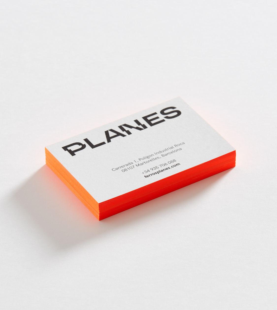 Tarjetas de visita de Ferros Planes por Nomon Design, agencia de branding